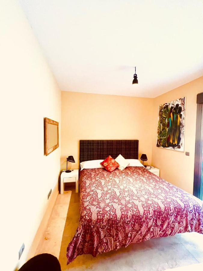 Villa Aguilas Club - Guest House Málaga Dış mekan fotoğraf