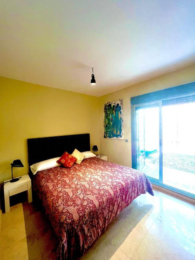 Villa Aguilas Club - Guest House Málaga Dış mekan fotoğraf