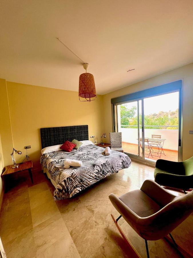 Villa Aguilas Club - Guest House Málaga Dış mekan fotoğraf