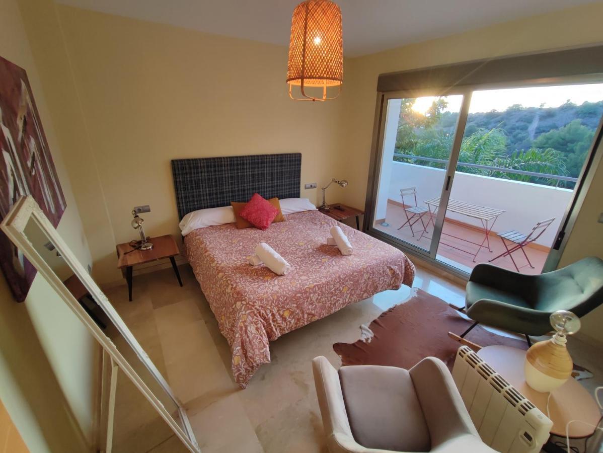 Villa Aguilas Club - Guest House Málaga Dış mekan fotoğraf