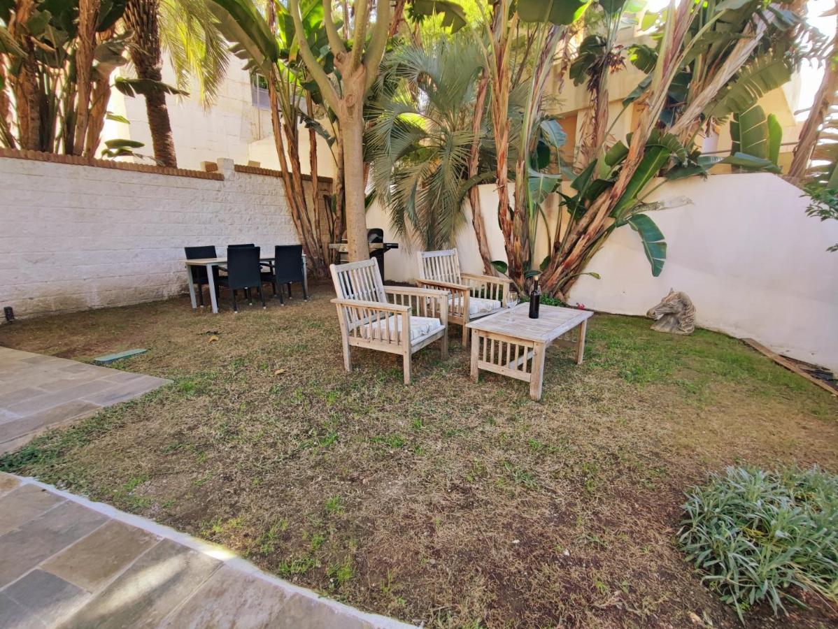 Villa Aguilas Club - Guest House Málaga Dış mekan fotoğraf