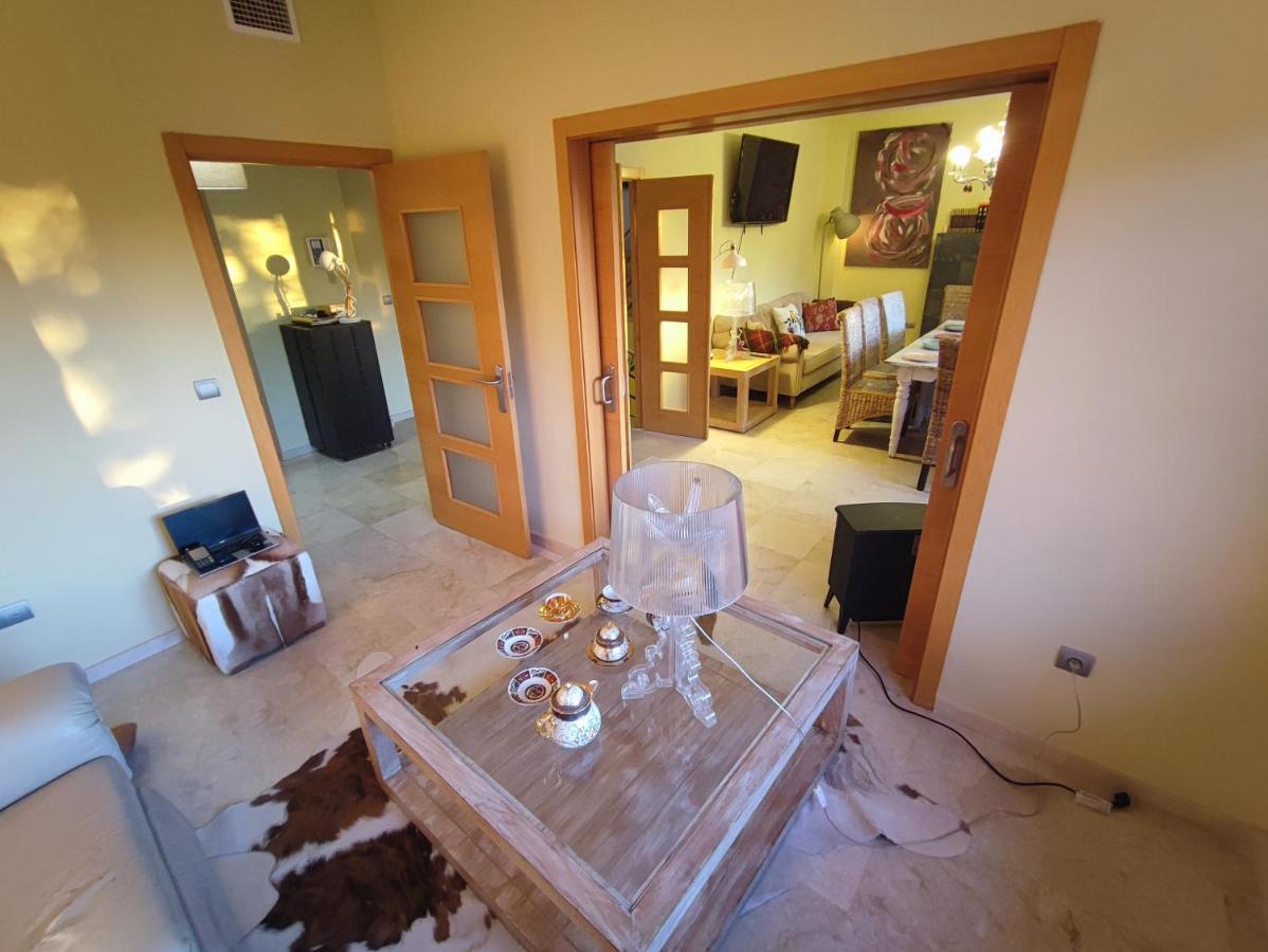 Villa Aguilas Club - Guest House Málaga Dış mekan fotoğraf