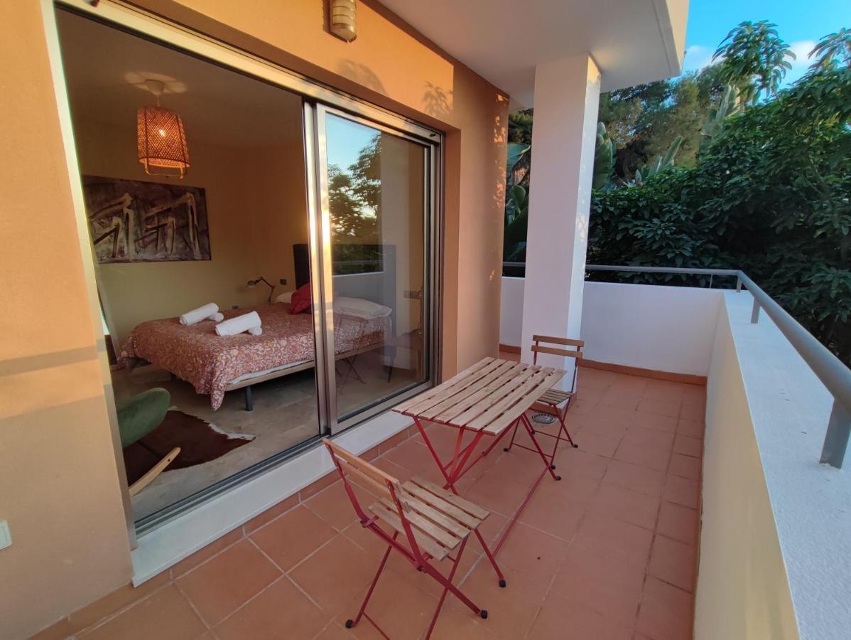 Villa Aguilas Club - Guest House Málaga Dış mekan fotoğraf