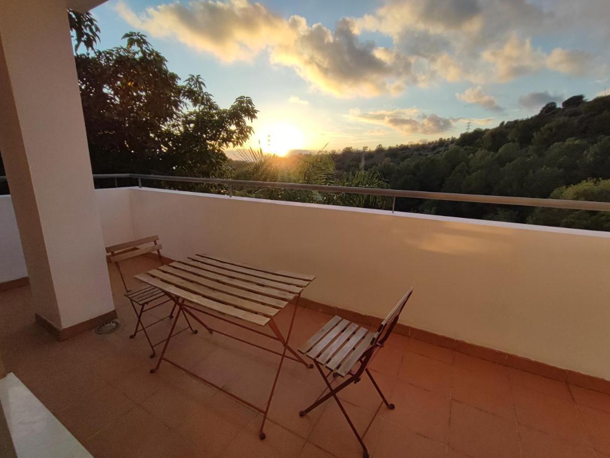 Villa Aguilas Club - Guest House Málaga Dış mekan fotoğraf