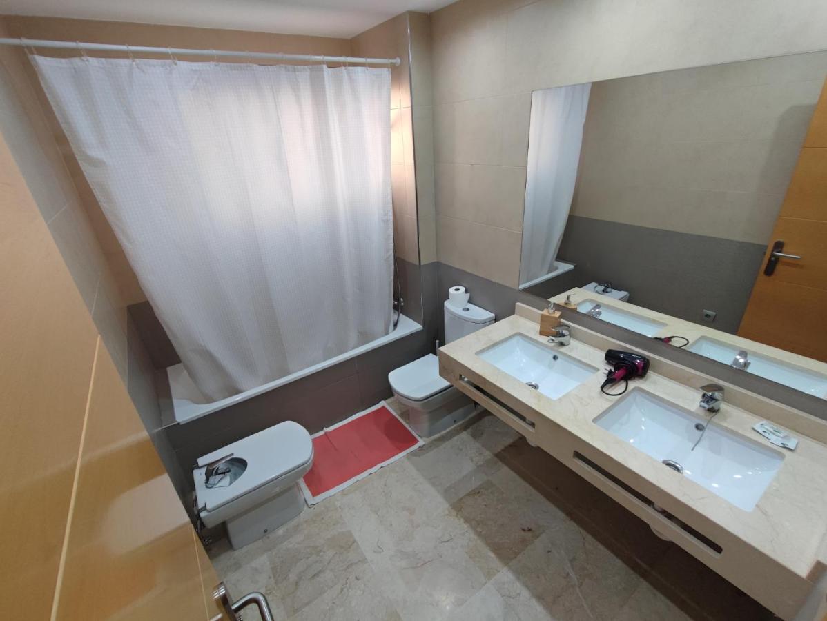Villa Aguilas Club - Guest House Málaga Dış mekan fotoğraf